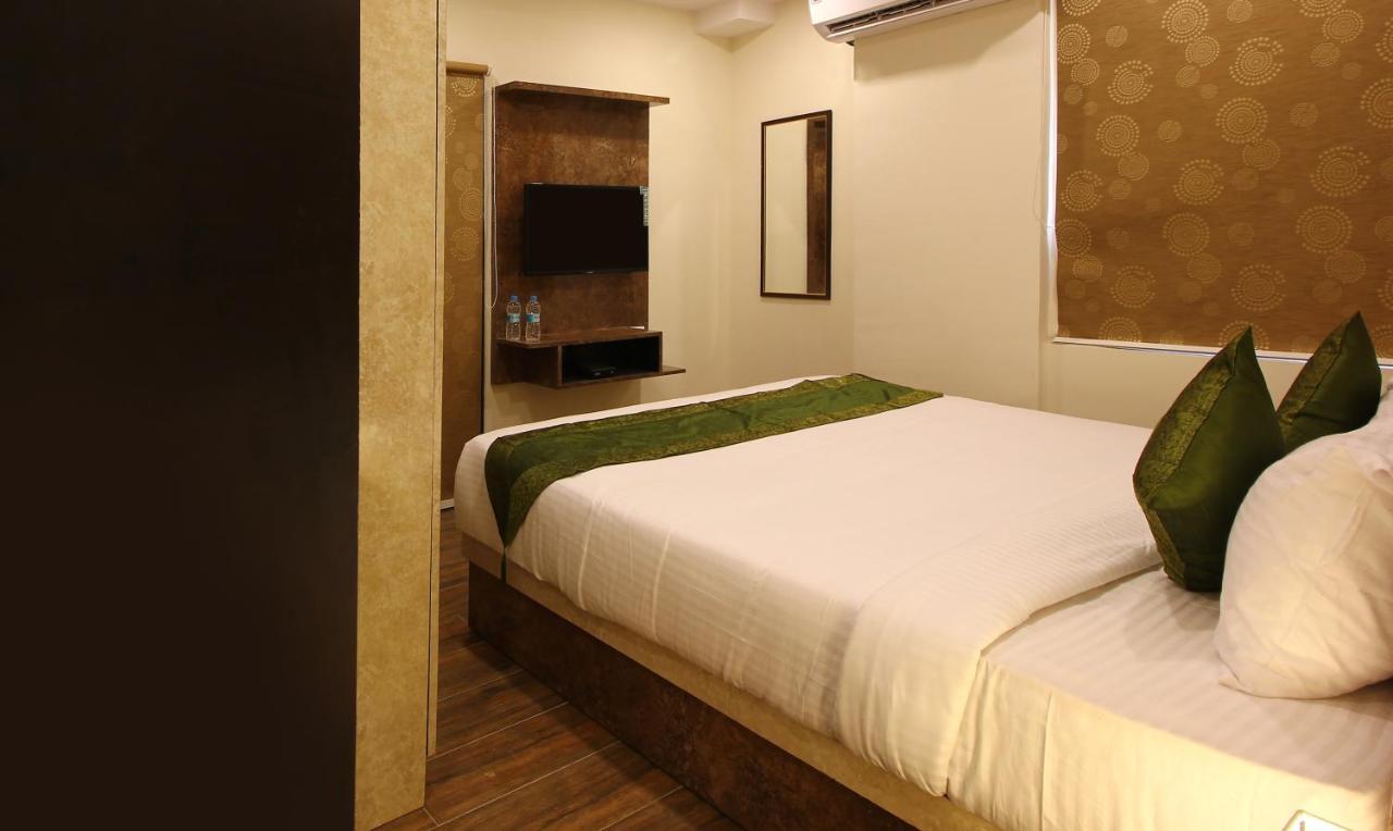Treebo Address Inn, Banjara Hills Гайдарабад Екстер'єр фото