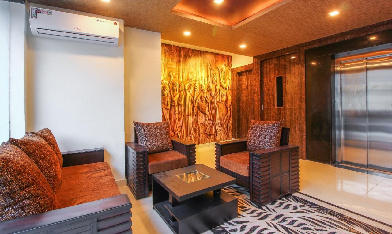 Treebo Address Inn, Banjara Hills Гайдарабад Екстер'єр фото