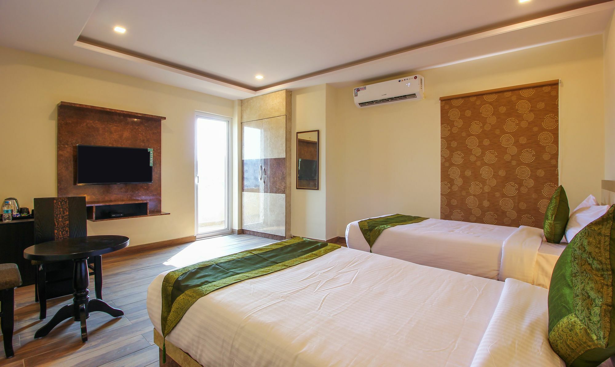 Treebo Address Inn, Banjara Hills Гайдарабад Екстер'єр фото
